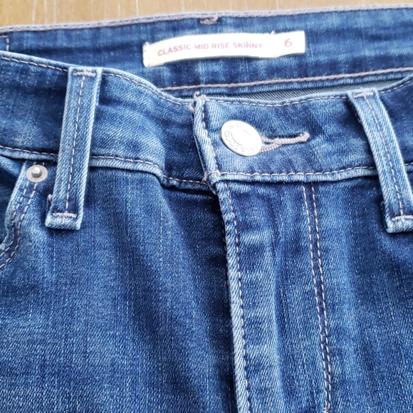 LEVI'S JEANS - Picture 5 of 9